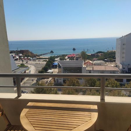 Studio Apartment Ocean View Portimao Bagian luar foto